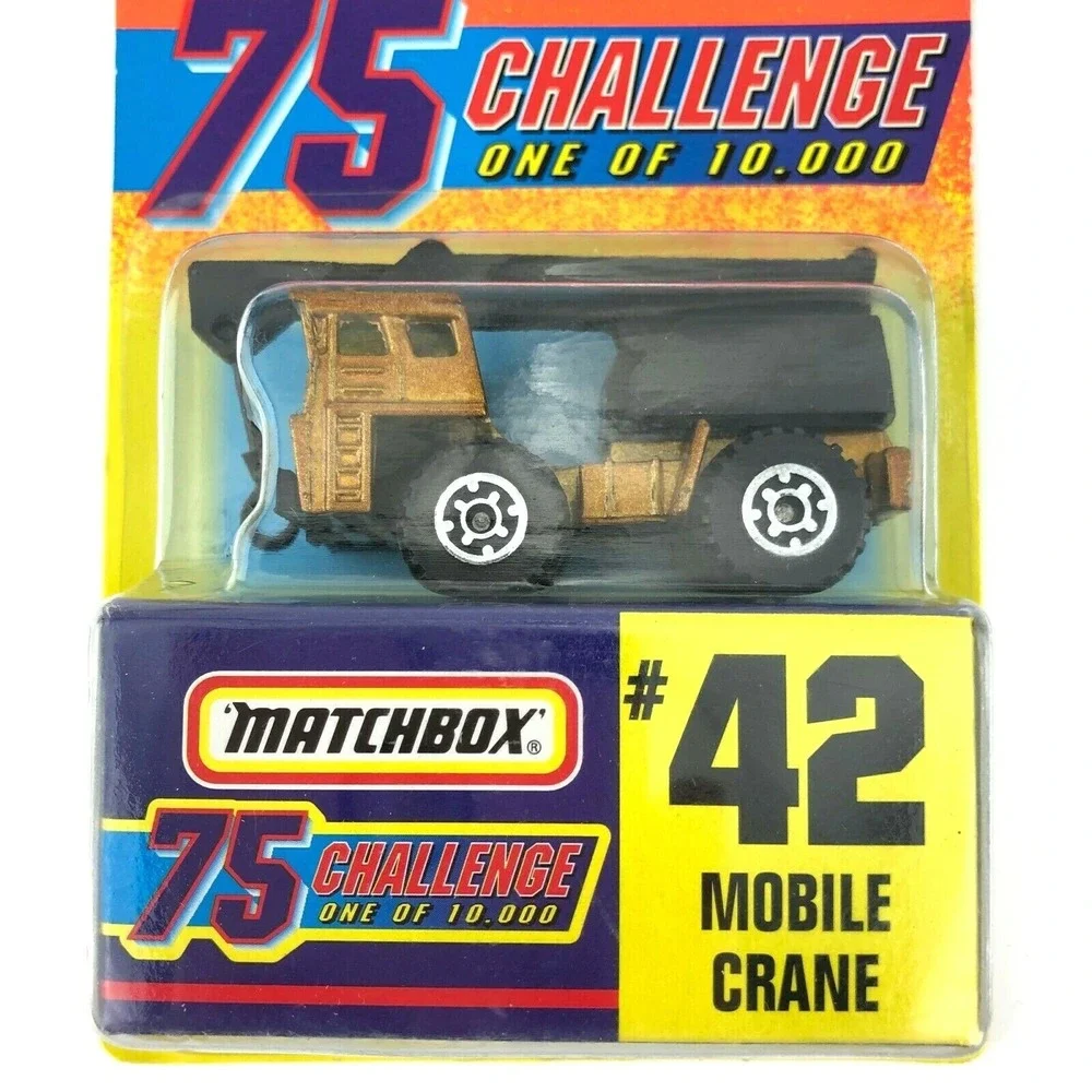 Matchbox 75 Challenge Mobile Crane Metallic Gold #42 1997 Ed Die Cast 1/64 Scale